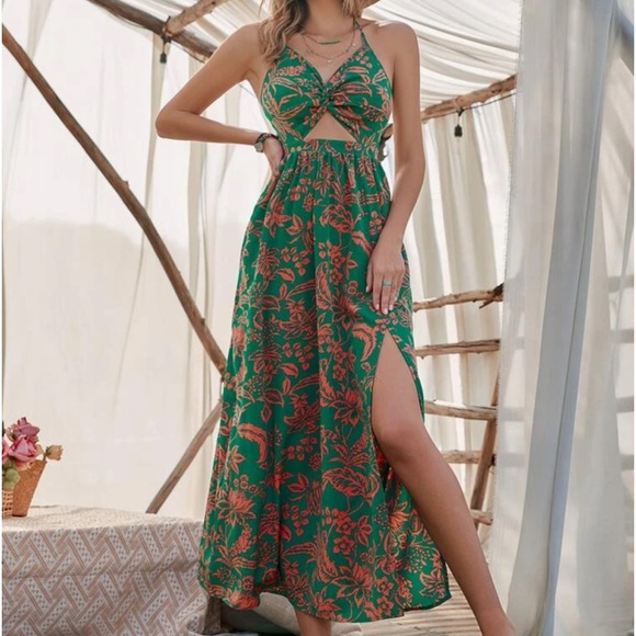 Boho Floral Print Slit Twisted Cut Out Front Tie Back Bow Halter Maxi Dress - Picture 4 of 12